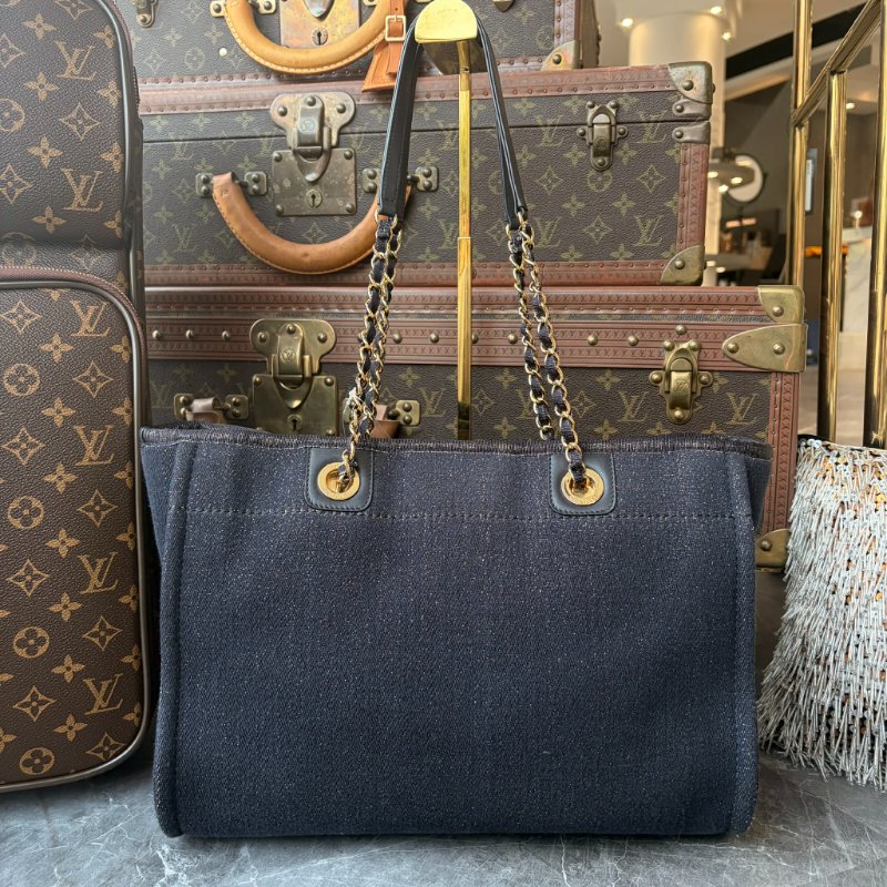 CHANEL 藍色沙灘包 28開-1