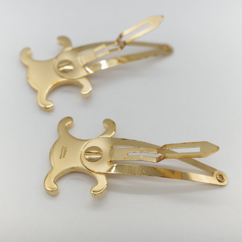 (超熱門爆款♥️)Celine 思琳 金色 凱旋 Logo 髮夾 髮飾-8