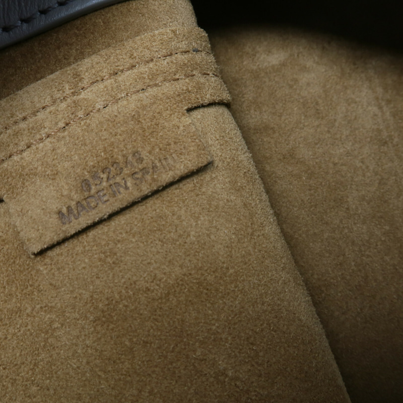 LOEWE 牛皮皮革Medium Puzzle Fold肩背袋-6