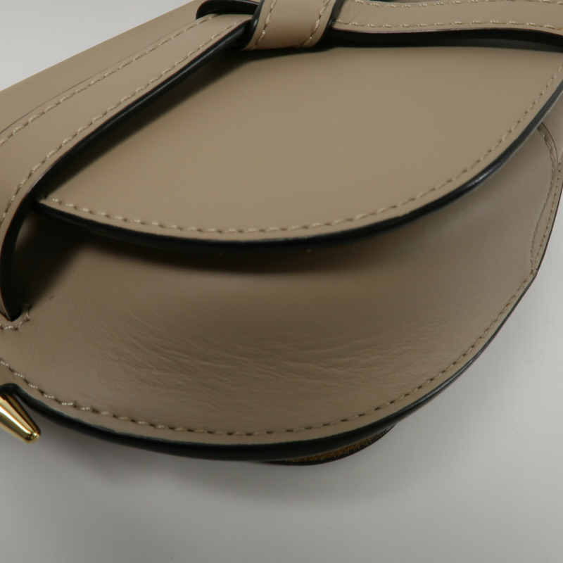 LOEWE 牛皮皮革Mini Gate肩背袋-11