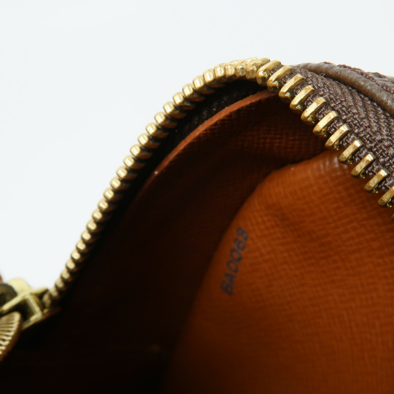 LOUIS VUITTON Monogram Blois肩背袋-6