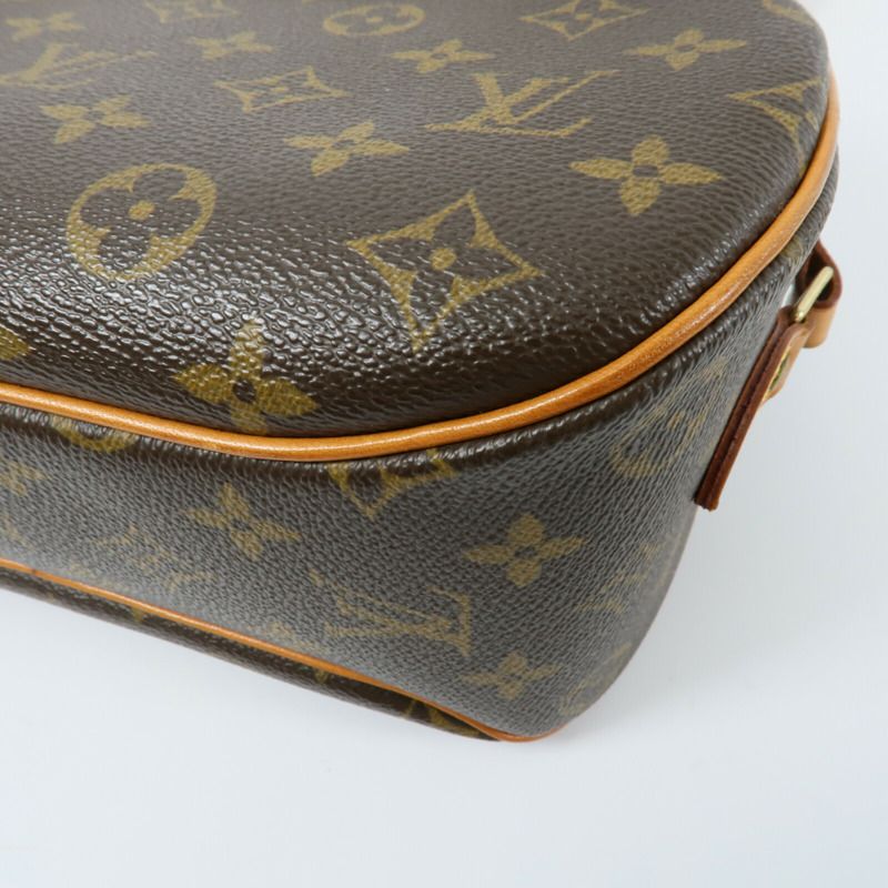 LOUIS VUITTON Monogram Blois肩背袋-11