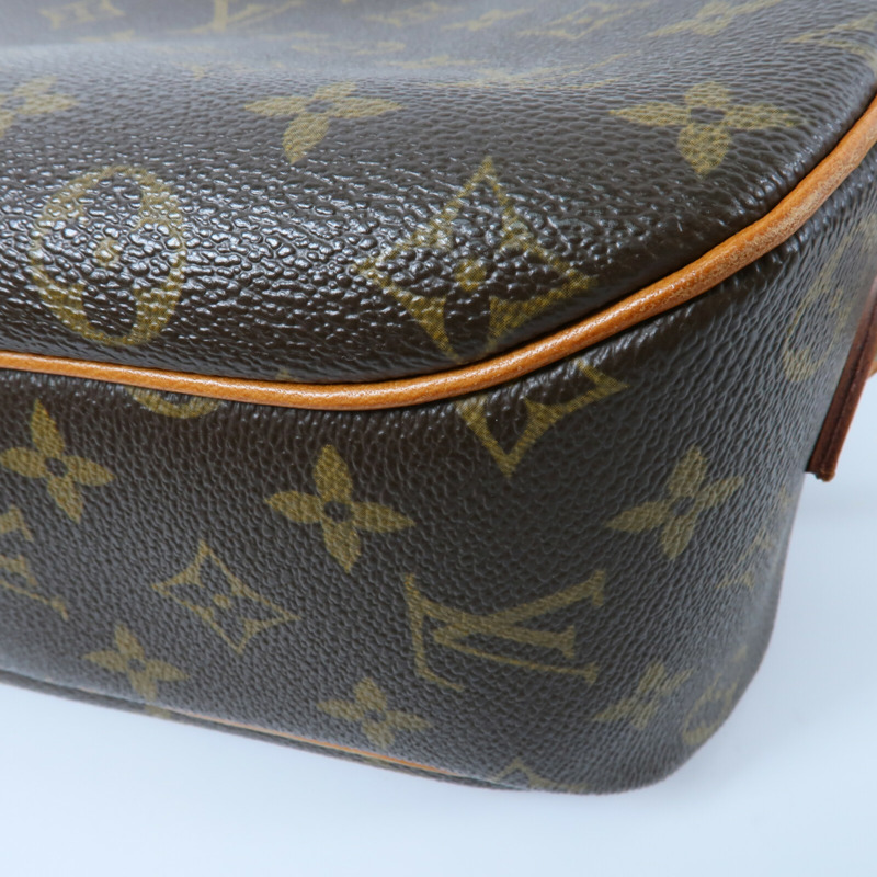 LOUIS VUITTON Monogram Blois肩背袋-13