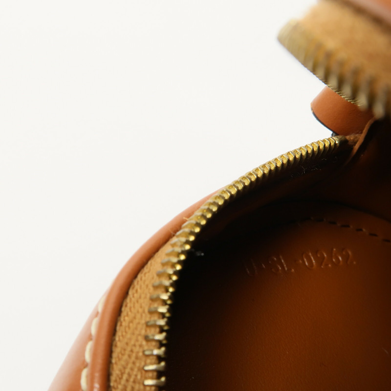 CELINE 牛皮皮革Triomphe肩背袋-6