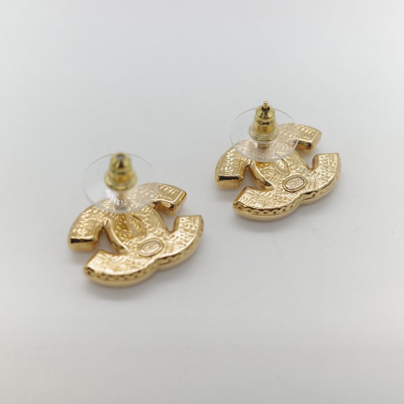 Chanel 香奈兒 白色樹脂 金色 CC 耳釘 耳環-3