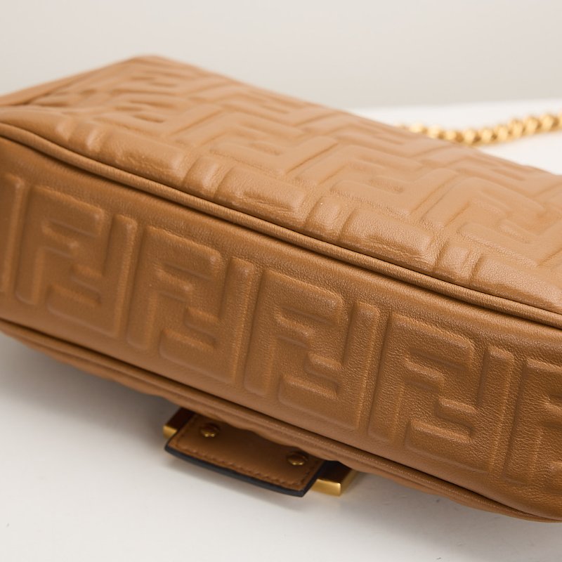 二手Fendi Baguette midi 法棍包/焦糖色-10