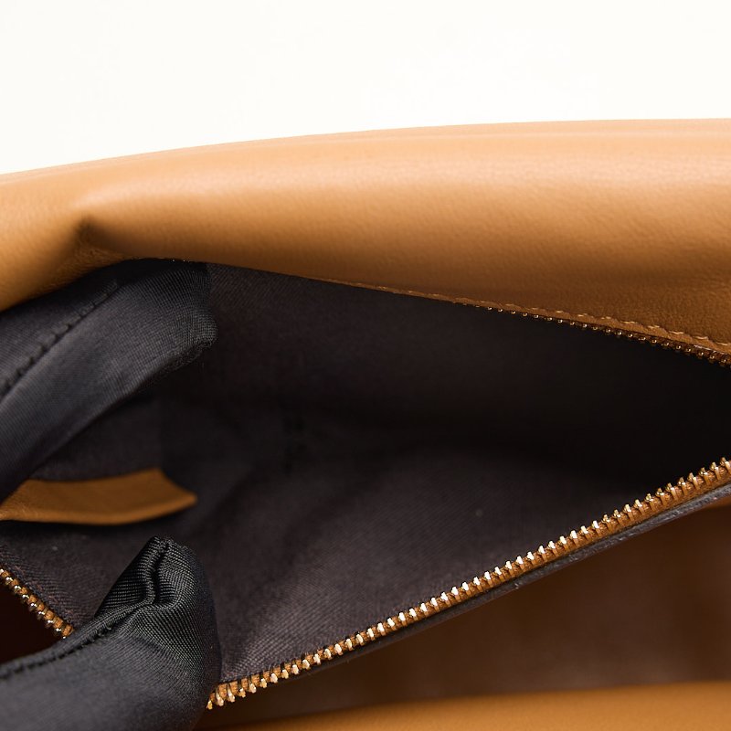 二手Fendi Baguette midi 法棍包/焦糖色-19