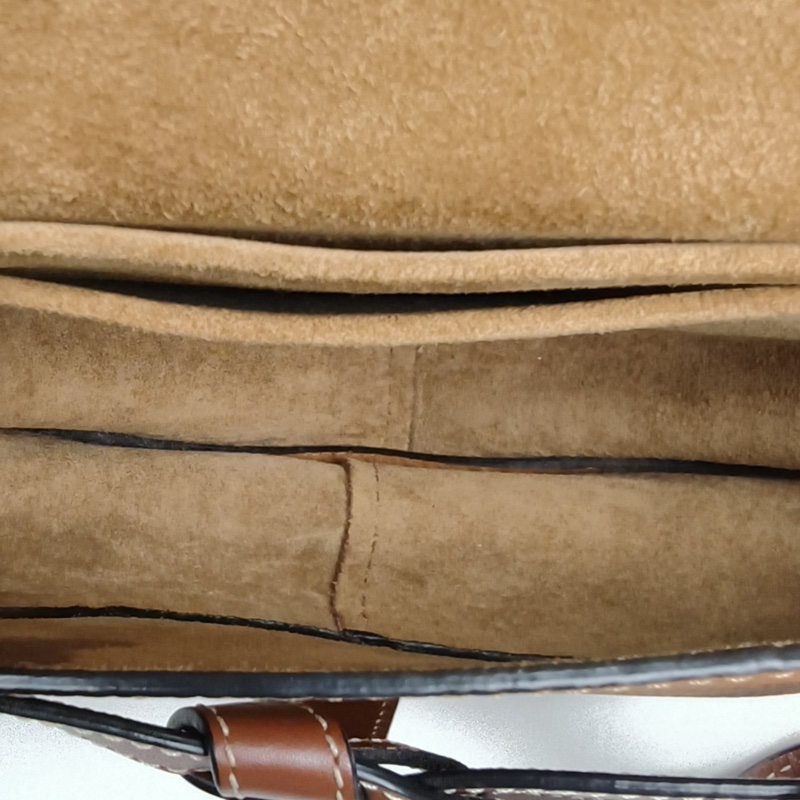 LOEWE Gate馬鞍斜跨包MINI棕色牛皮-4