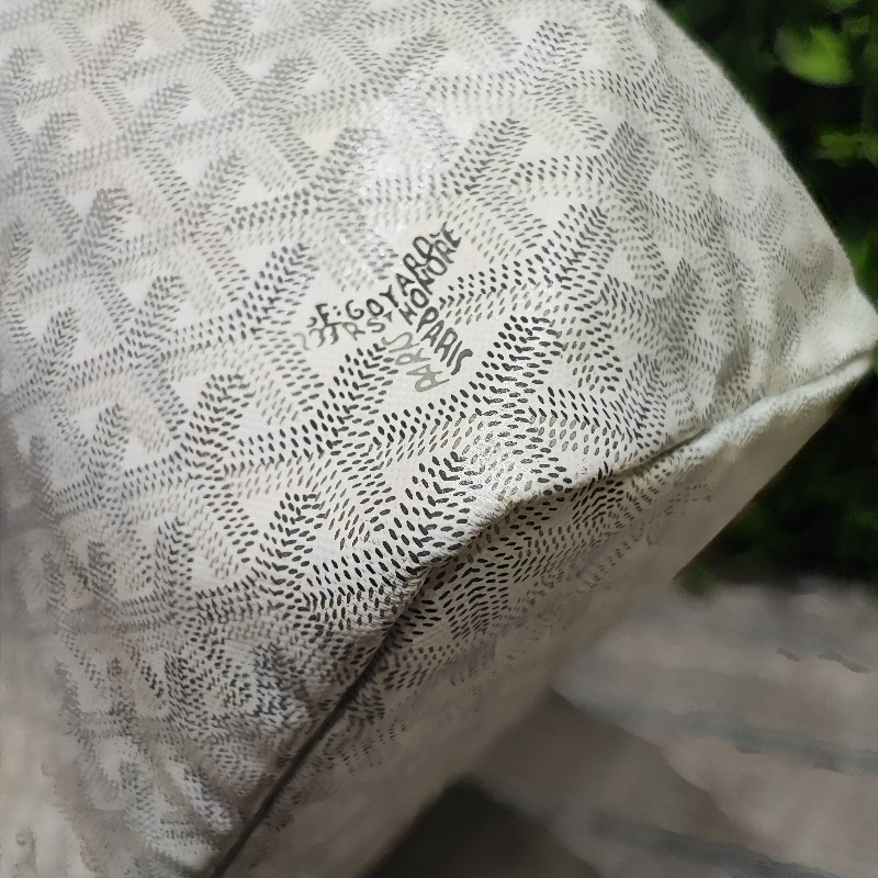 Goyard Saint Louis PM-7