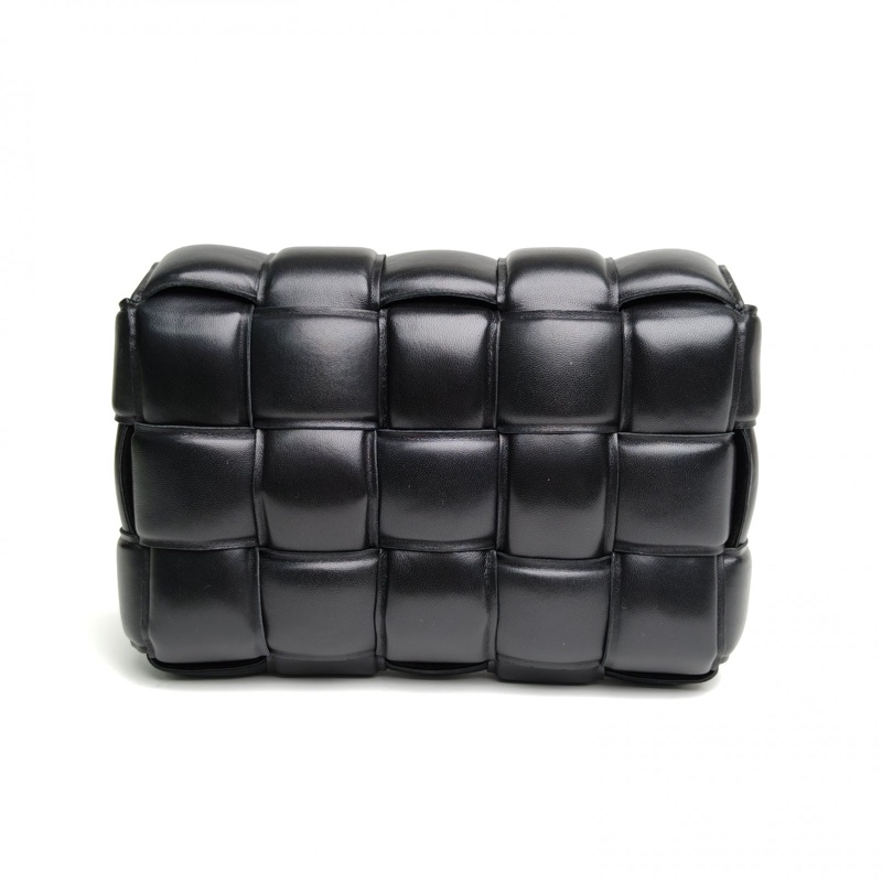 BOTTEGA VENETA CassettePadded加襯中號黑色羊皮-2