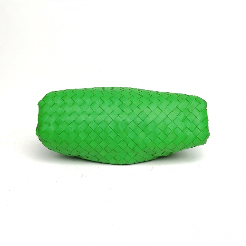 BOTTEGA VENETA Pouch雲朵包手拿包大號40綠色羊皮-2
