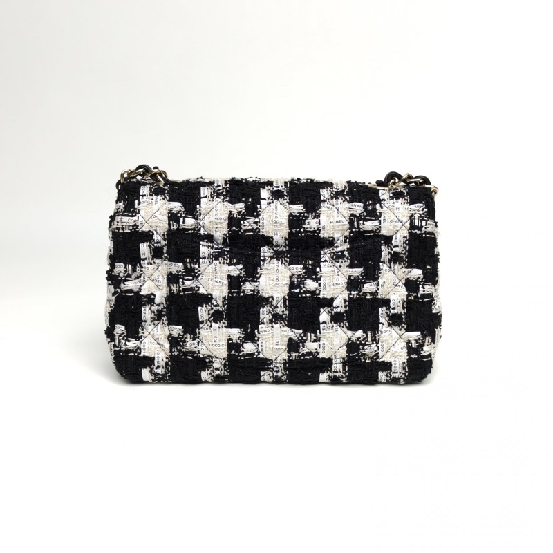 CHANEL CF口蓋包大Mini黑白毛呢29開金扣-2