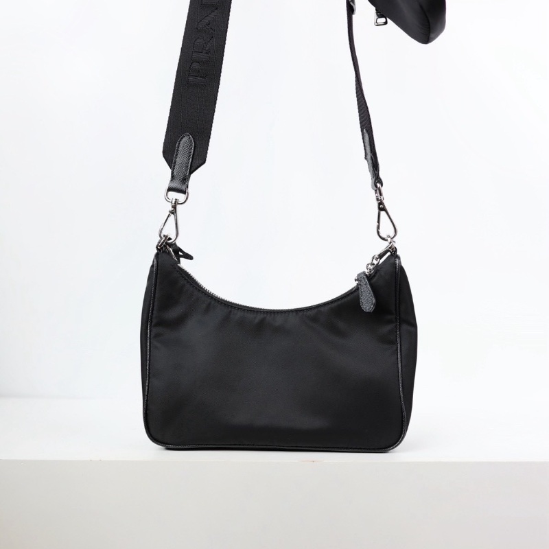 二手Prada hobo 三合一鏈條包-3