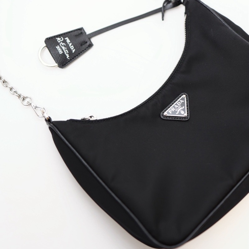二手Prada hobo 三合一鏈條包-9