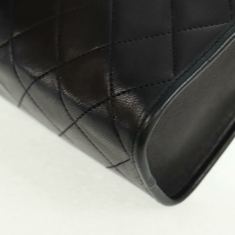 【日本直送】香奈兒 (CHANEL) Matelasse 羊皮手拿包,黑色,金色雙C標誌,貨號 162542AV-9