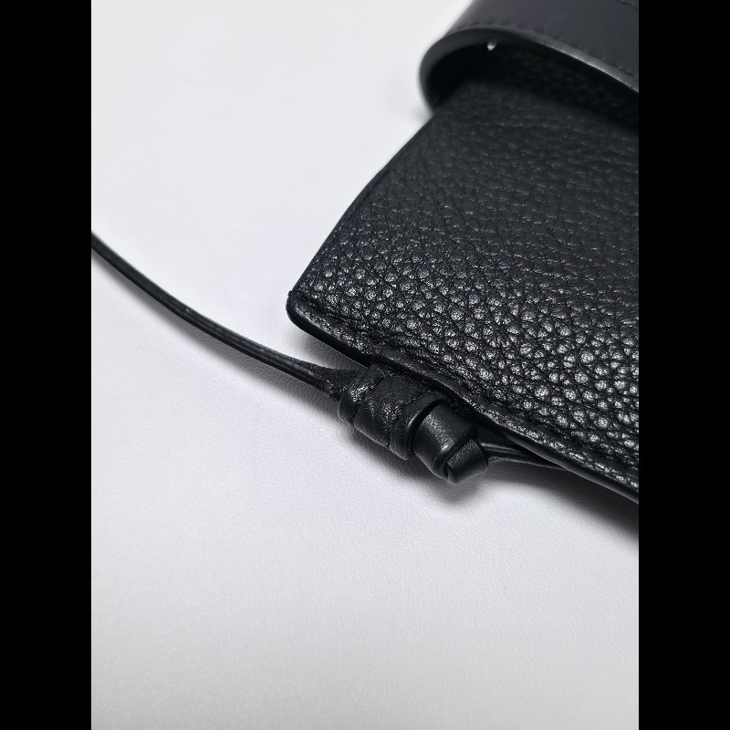 Loewe 黑色 Smartphone Shoulder Pocket-15