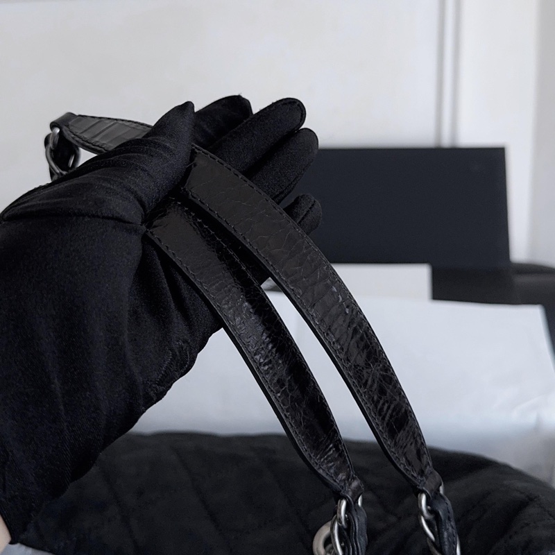 【近新閒置品】Chanel香奈兒 黑色銀扣牛皮黑銀流浪托特包tote-7