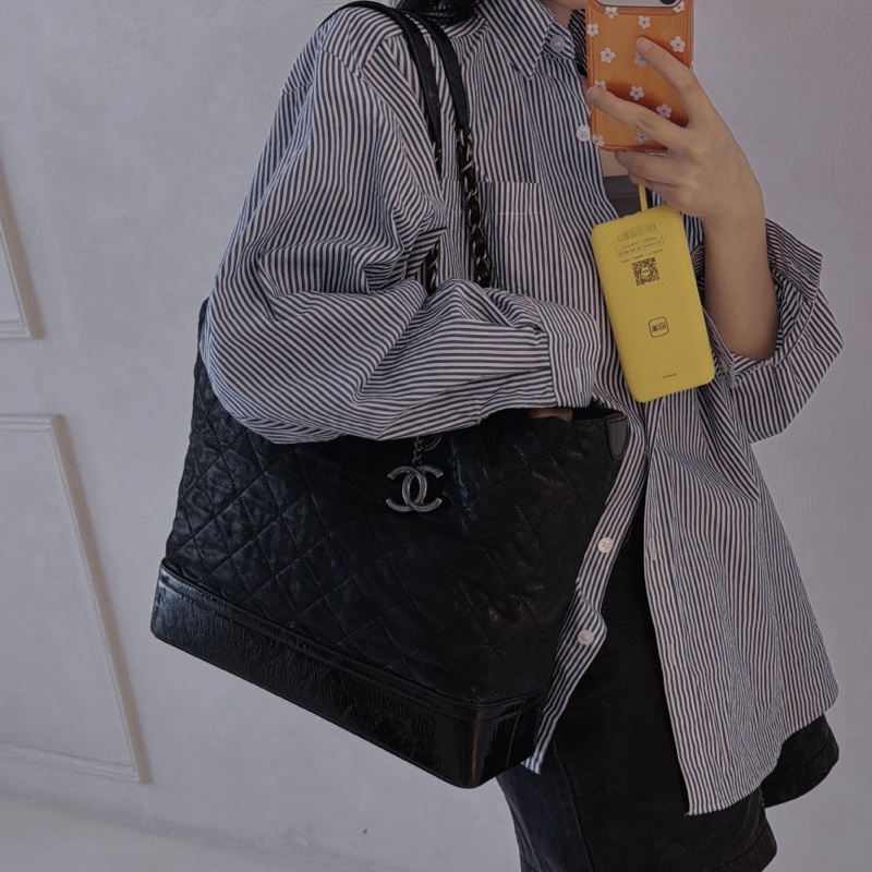 【近新閒置品】Chanel香奈兒 黑色銀扣牛皮黑銀流浪托特包tote-8