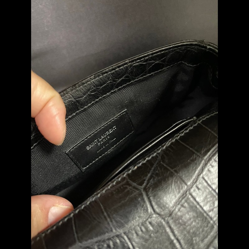 YSL Saint Laurent Paris 鱷魚壓紋皮革Baby Monogram 鏈帶包-21