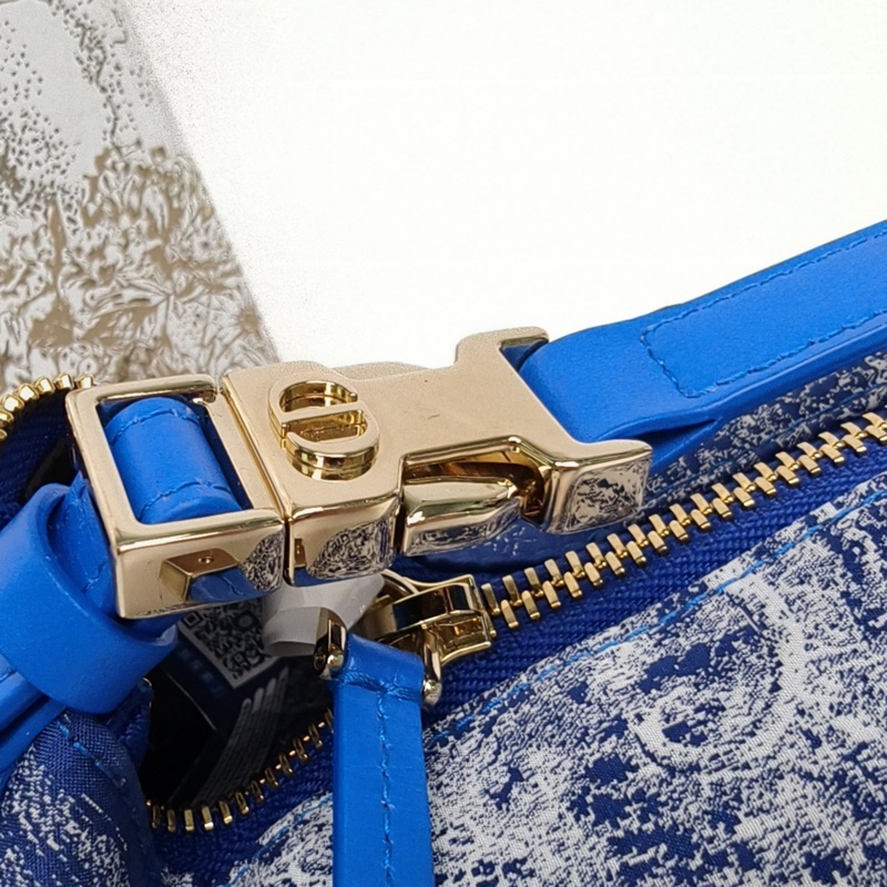 DIOR DiortravelNomad飯盒包中號藍色科技皮金扣2022-4