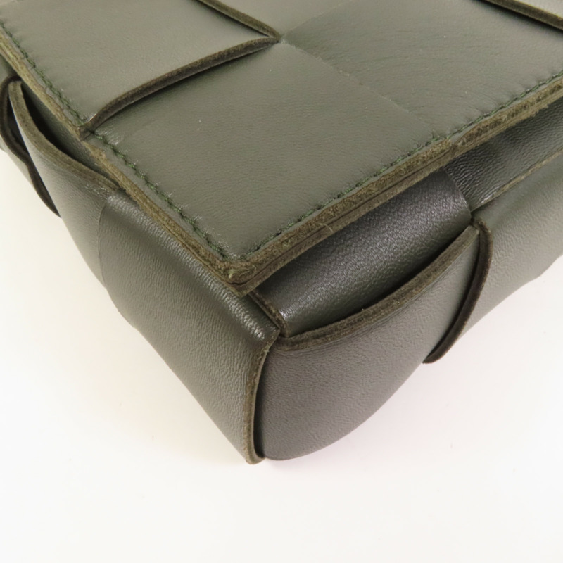 BOTTEGA VENETA 羊皮皮革Cassette Bag肩背袋-11