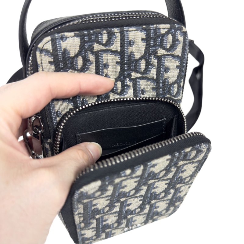 DIOR Micro Rider 斜揹袋-19