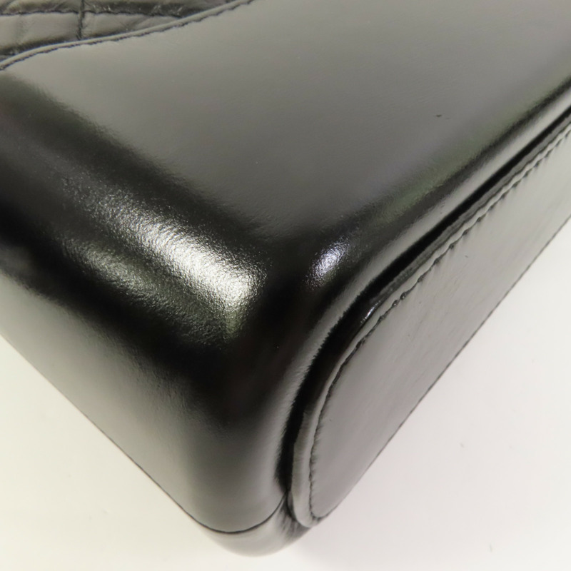 CHANEL 牛皮皮革Gabrielle Medium鏈帶肩背袋-12