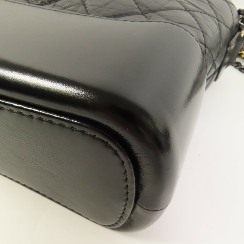 CHANEL 牛皮皮革Gabrielle Medium鏈帶肩背袋-13