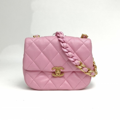 CHANEL 22S粗漆面鏈條拼接鏈條方胖子粉色羊皮晶片開金扣