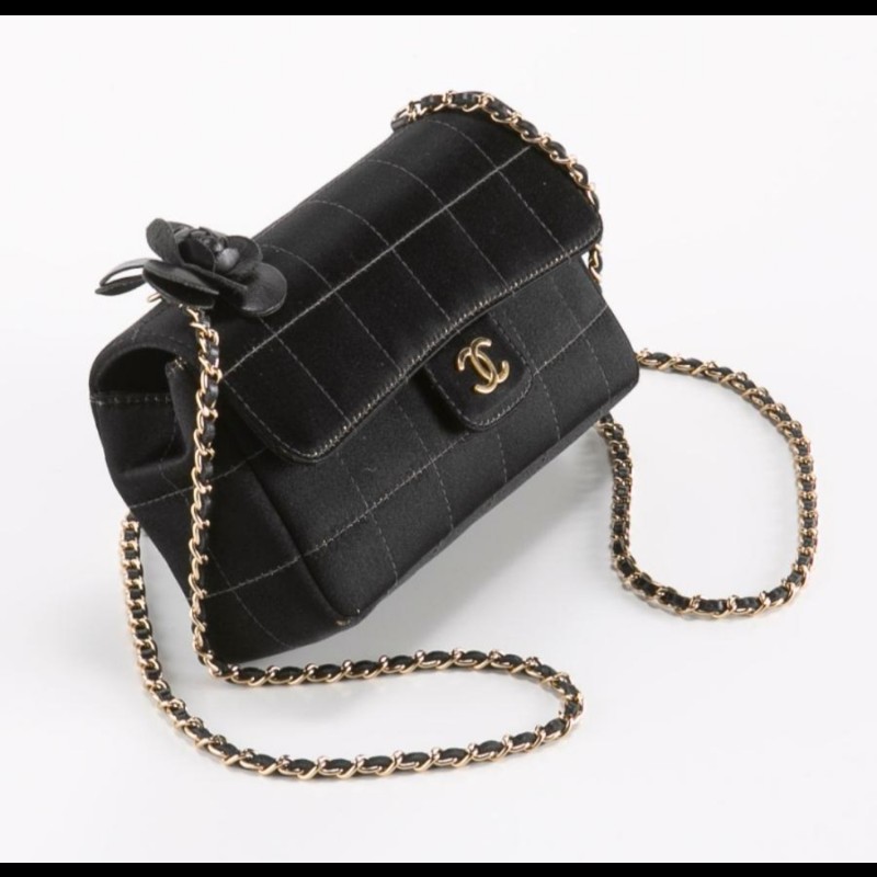 Chanel Vintage山茶花黑色緞面冰格CF-6