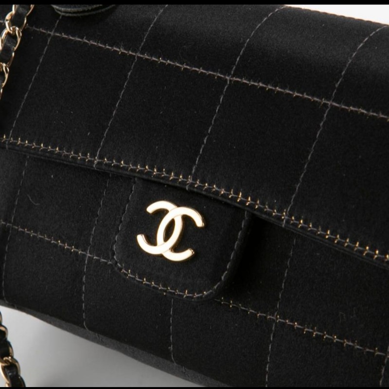 Chanel Vintage山茶花黑色緞面冰格CF-7