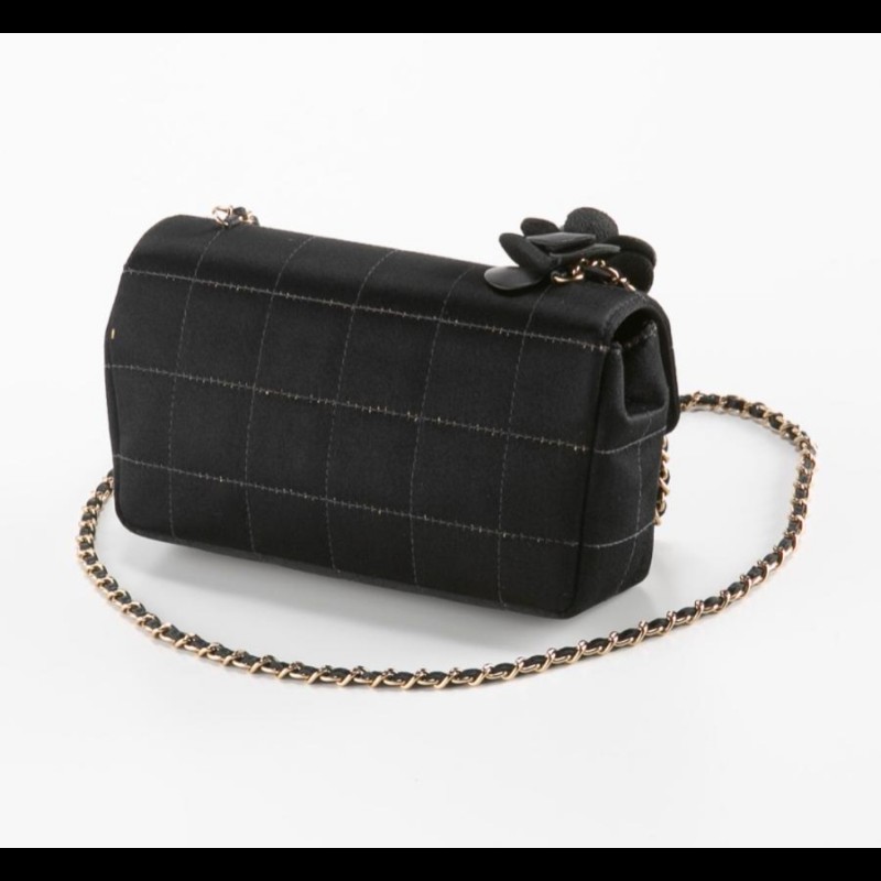 Chanel Vintage山茶花黑色緞面冰格CF-9