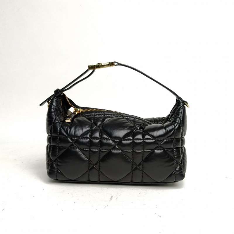 DIOR DiortravelNomad飯盒包中號黑色牛皮金扣藤格紋-2