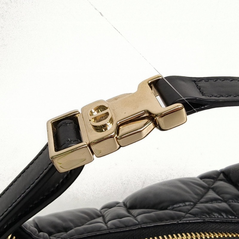 DIOR DiortravelNomad飯盒包中號黑色牛皮金扣藤格紋-4