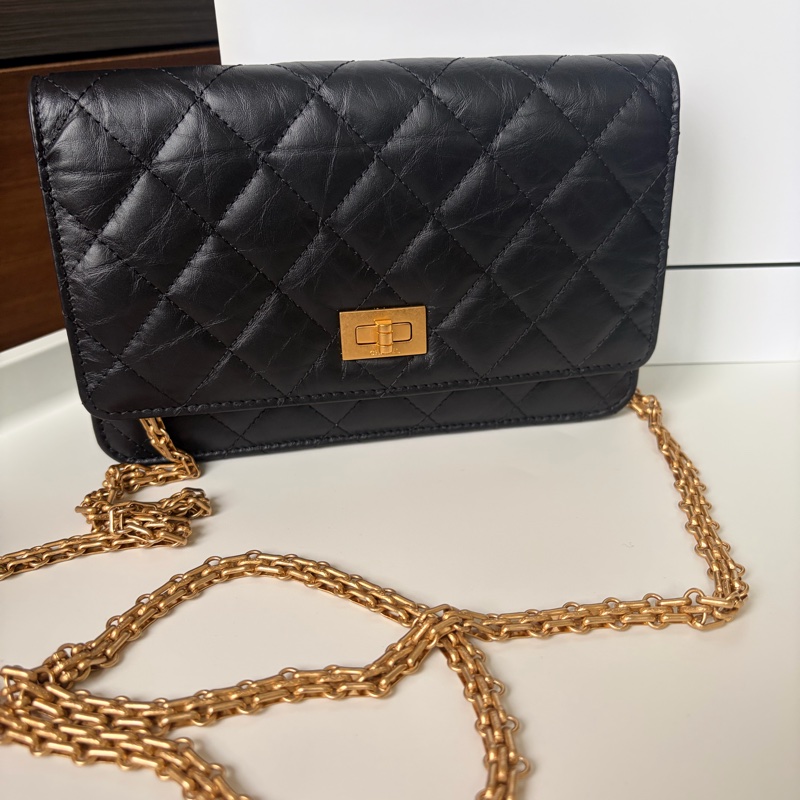 香奈兒Chanel 2.55 經典款黑金WOC(黑色、金釦)晶片款-5