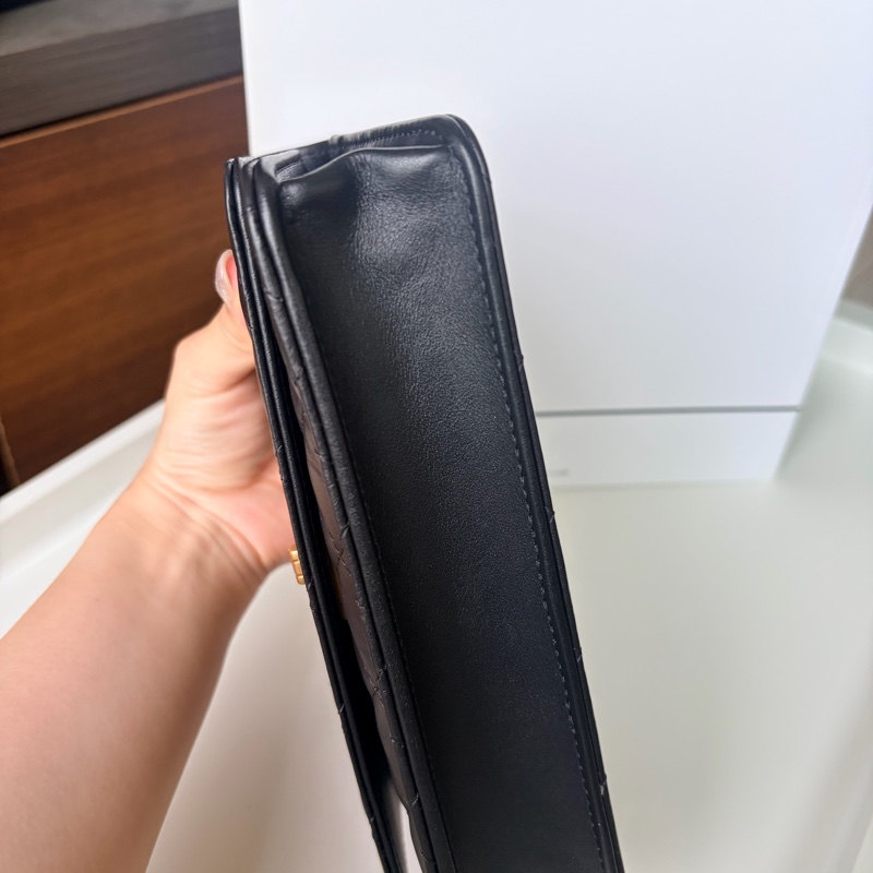 香奈兒Chanel 2.55 經典款黑金WOC(黑色、金釦)晶片款-9
