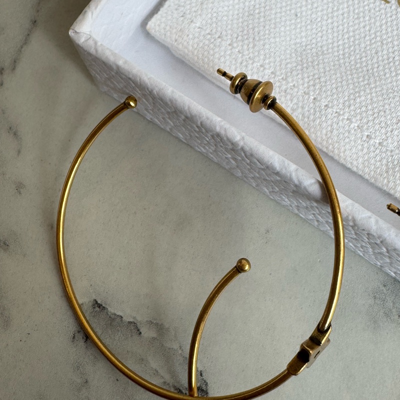 Dior金色半圓字母耳環❤️🔥❤️🔥❤️🔥-4