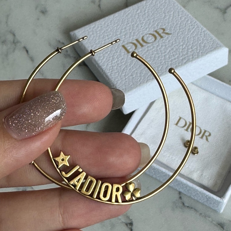 Dior金色半圓字母耳環❤️🔥❤️🔥❤️🔥-9