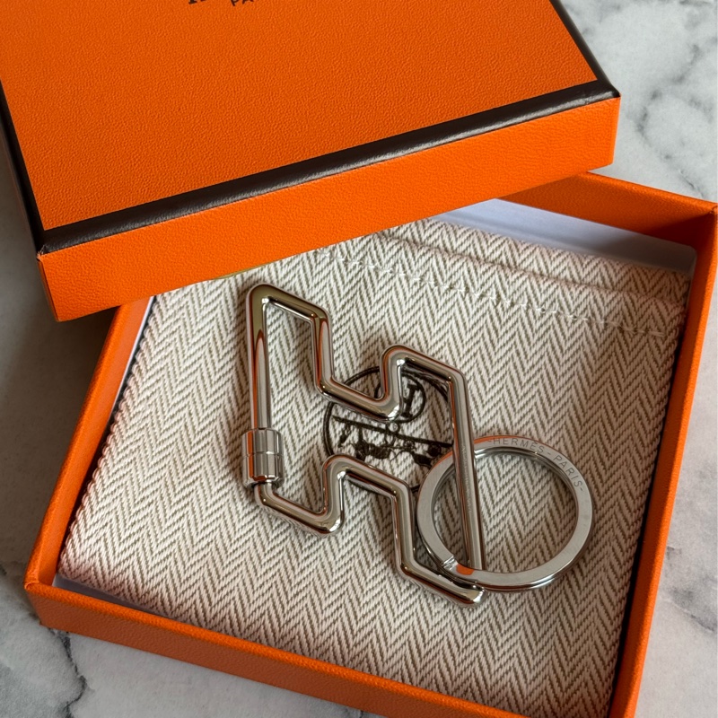 Hermea銀色H造型包釦/鑰匙圈-0