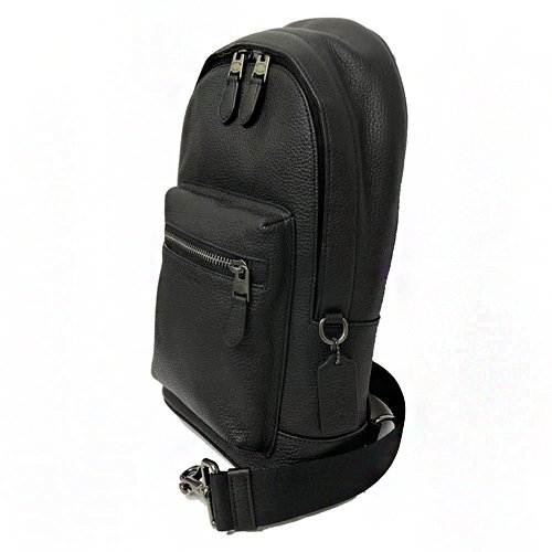 【COACH】素面牛皮前拉鍊男款單肩胸前斜背包(黑)-1