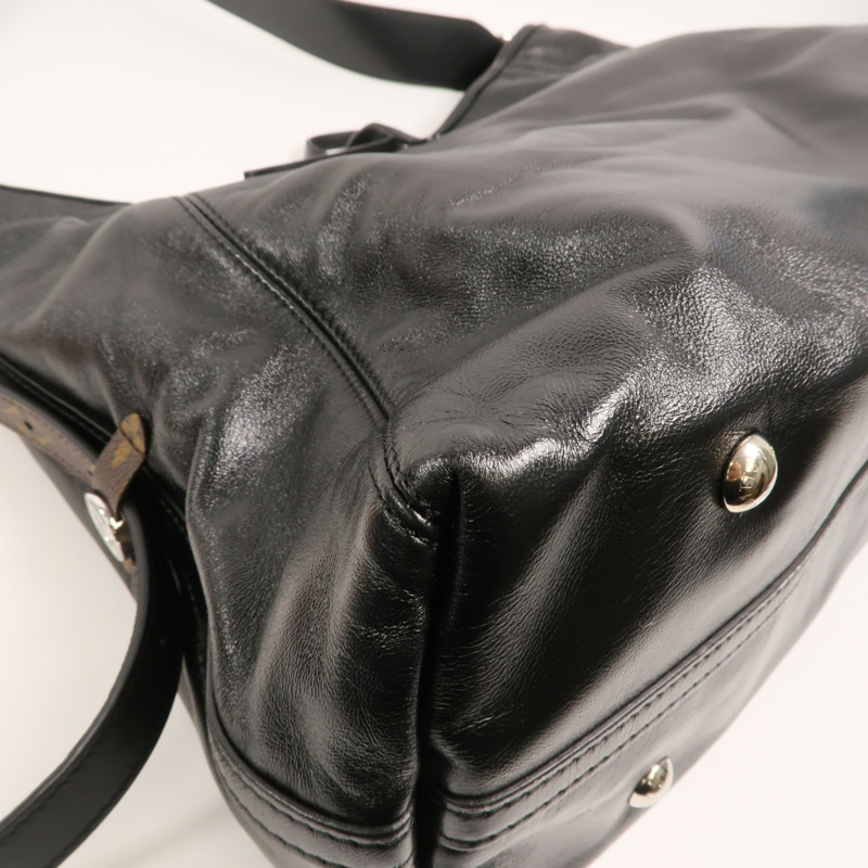 LOUIS VUITTON 羊皮皮革CarryAll Vibe MM肩背袋-17