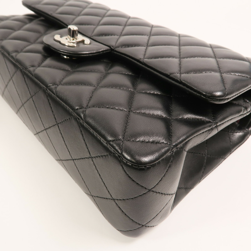 CHANEL 羊皮皮革Classic 25銀扣鏈帶肩背袋-11