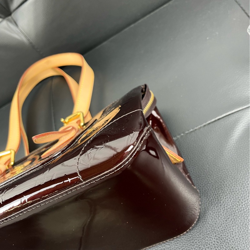 路易威登/LV 車釐子漆皮三角腋下包 中古款手提單肩包-5