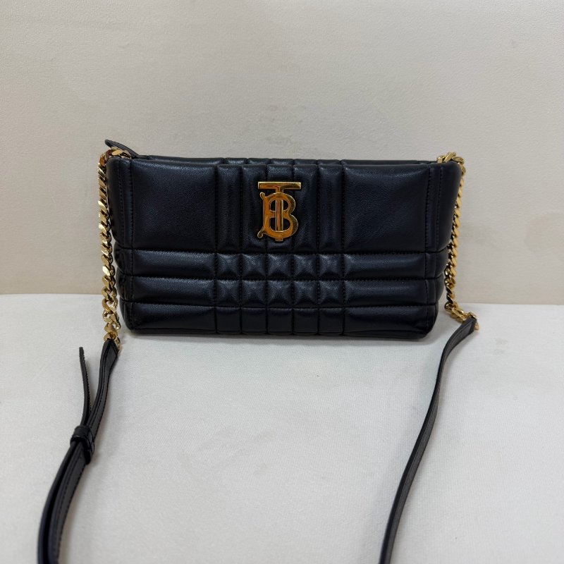 Burberry 鏈條包 黑色金扣斜背包23*13 98新配件塵袋-1