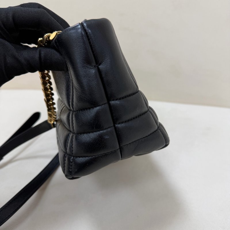 Burberry 鏈條包 黑色金扣斜背包23*13 98新配件塵袋-2