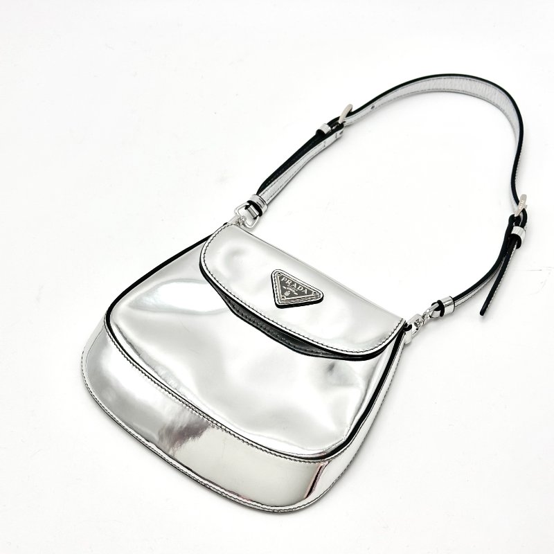 PRADA Cleo銀色三角標 肩背腋下hobo包 18*15*2 98新配件塵袋-4