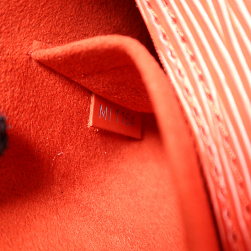 LOUIS VUITTON Epi Alma BB手挽肩背兩用袋-6