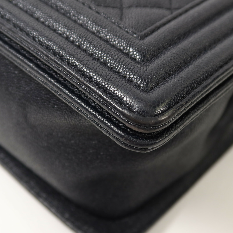 CHANEL 牛皮皮革Boy 25鏈帶肩背袋-10