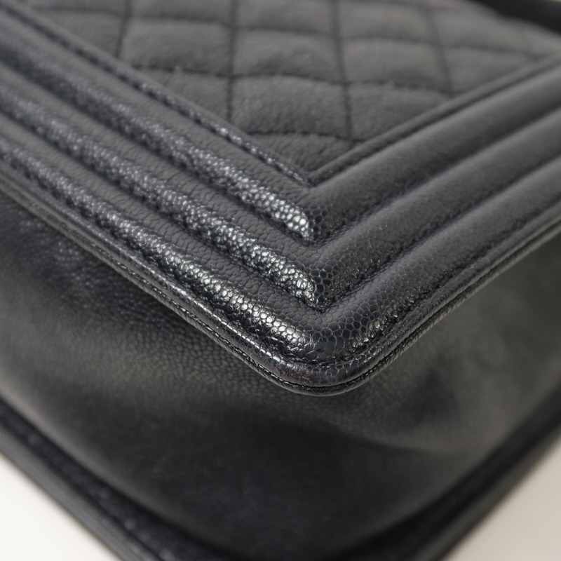 CHANEL 牛皮皮革Boy 25鏈帶肩背袋-12