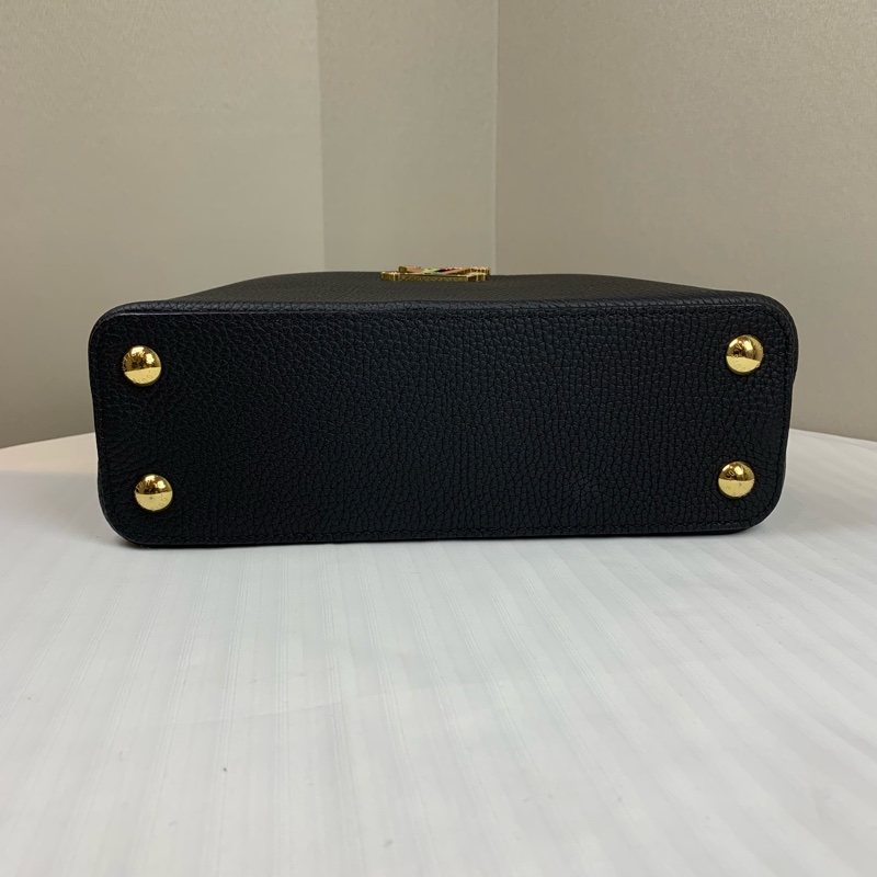 99新 路易威登/Louis Vuitton Capucines BB 黑色金扣 村上隆聯名收藏款 配件:盒子,塵袋,長肩帶,掛飾27x9x18cm-5